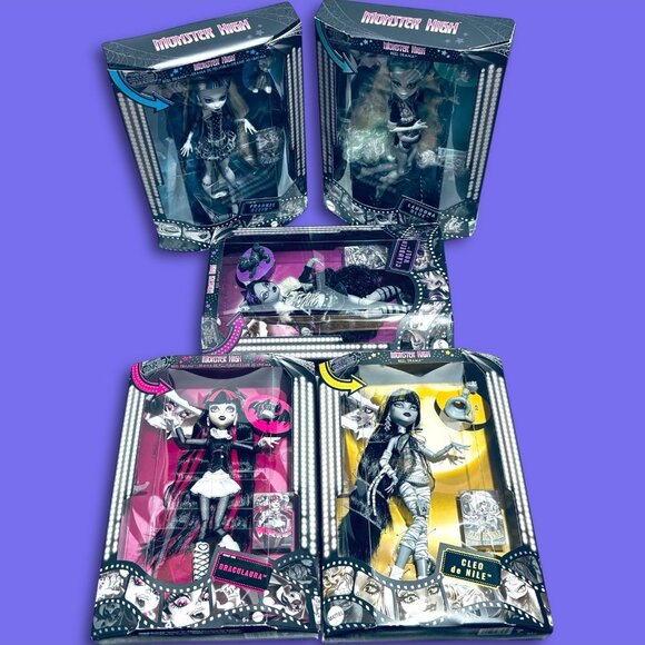 Monster High Reel Drama Set! Draculaura, Lagoona, Cleo, Clawdeen & Frankie! NEW! - Picture 2 of 8